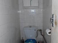 Guest Toilet - 2 square meters of property in Lotus Gardens