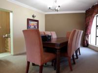 Dining Room of property in The Wilds Estate