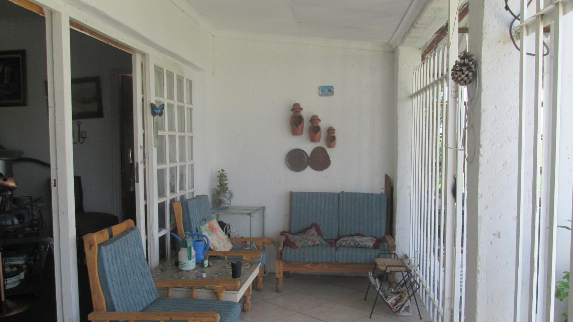 Patio of property in Oranjeville