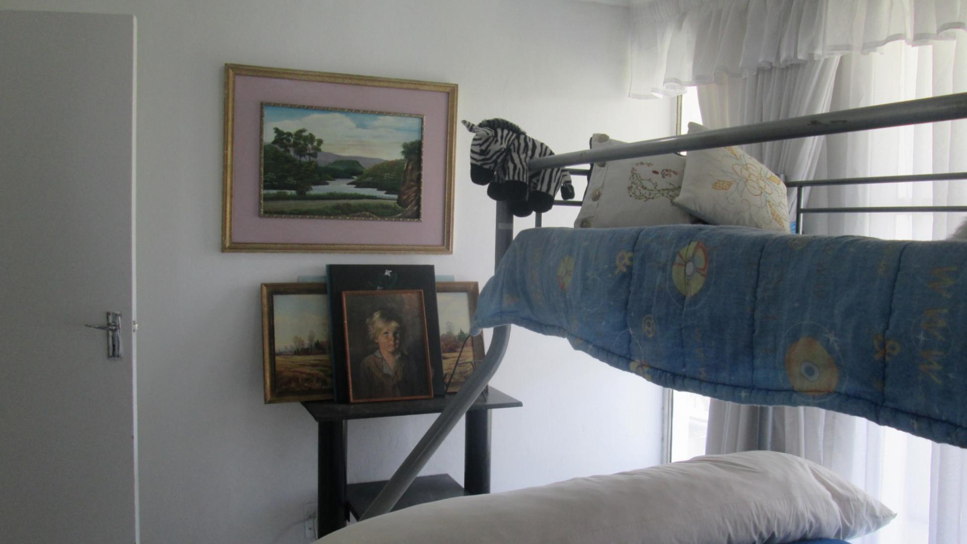 Bed Room 2 of property in Oranjeville