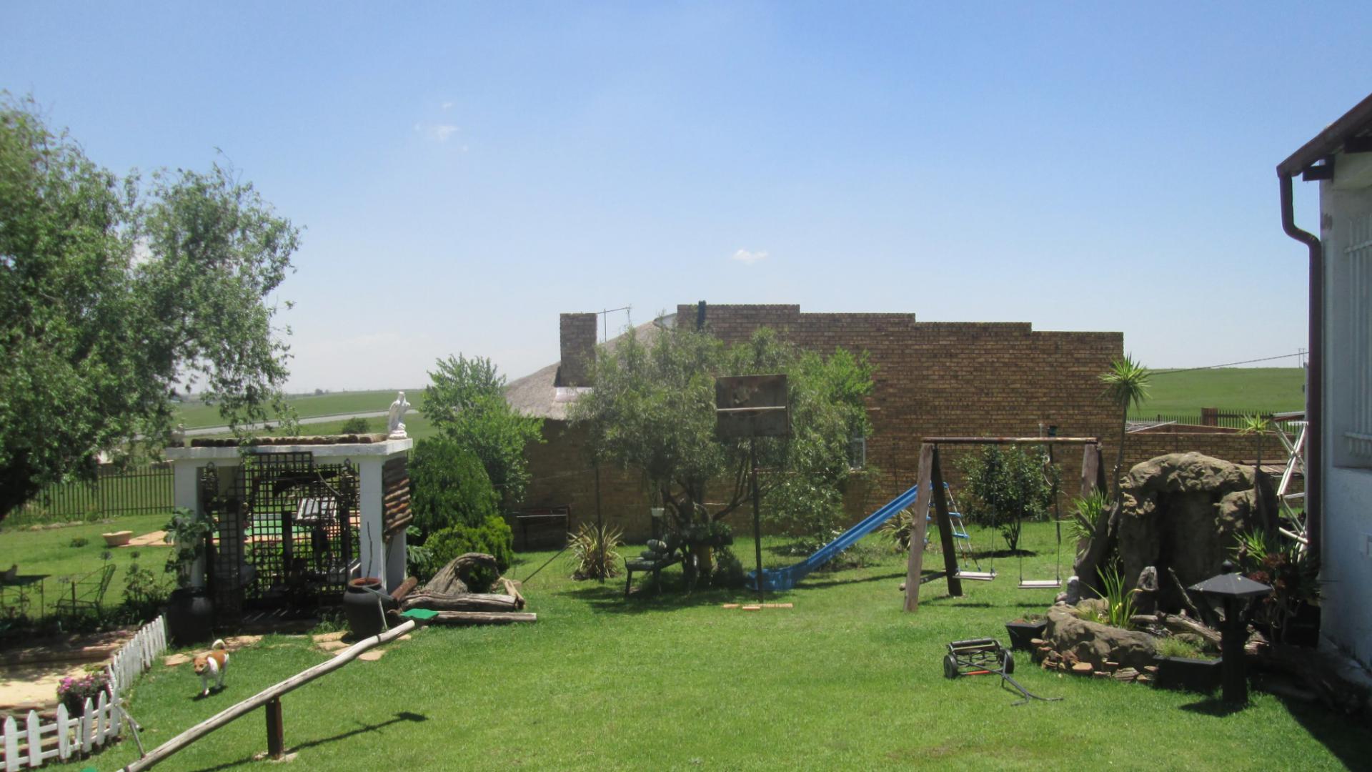 Garden of property in Oranjeville