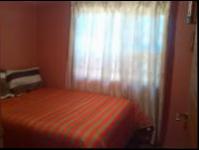 Bed Room 1 - 10 square meters of property in Vosloorus