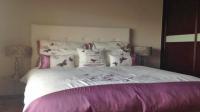 Bed Room 2 - 16 square meters of property in Summerset
