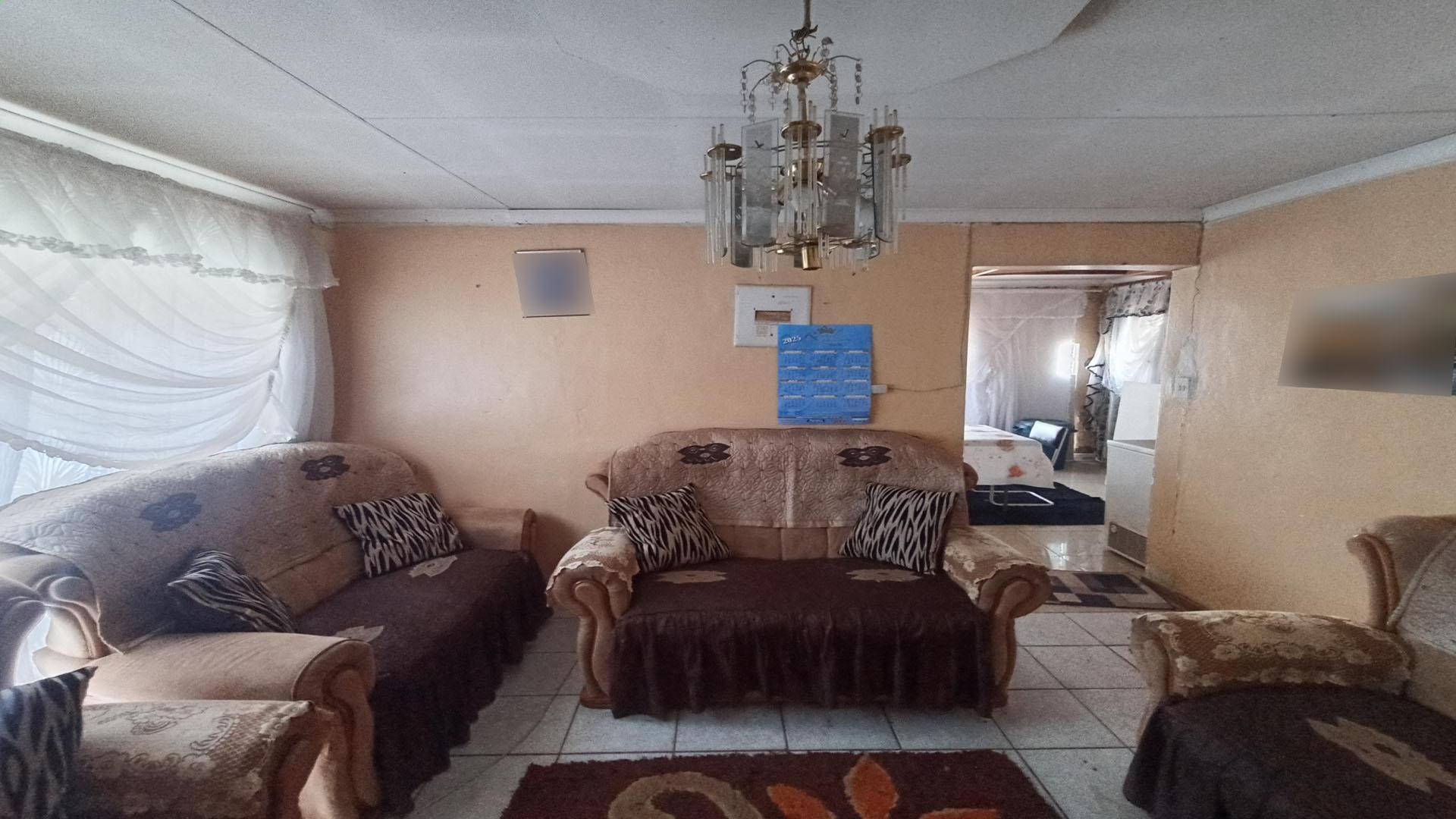 Lounges of property in Sebokeng