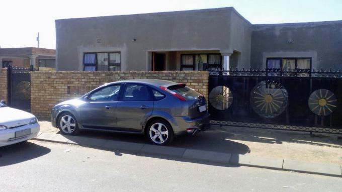 3 Bedroom House for Sale For Sale in Orange farm - Private Sale - MR150774