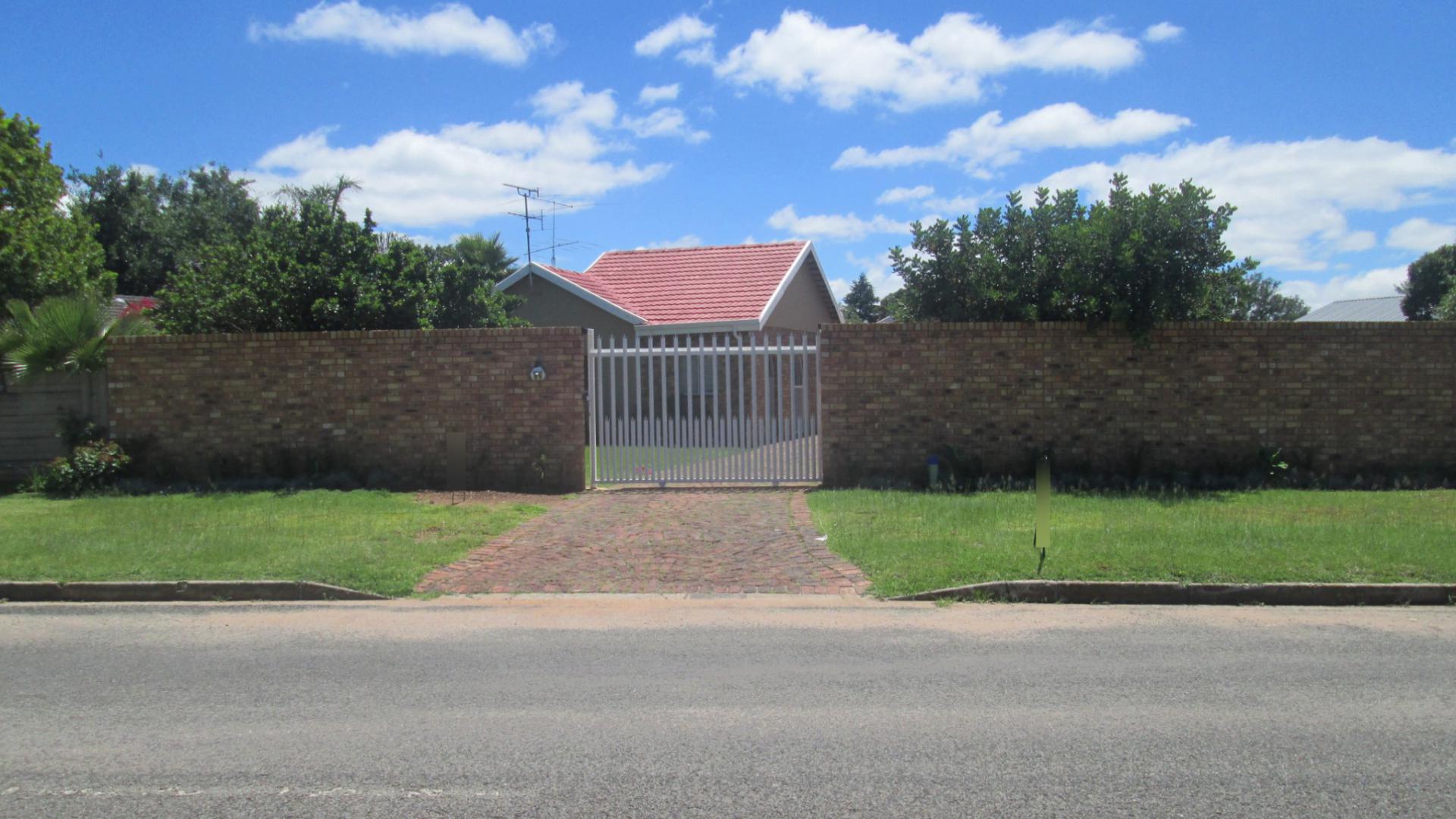 Front View of property in Impala Park