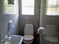 Bathroom 1 - 7 square meters of property in Farrarmere