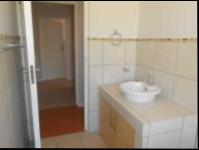 Main Bathroom - 7 square meters of property in Broadacres