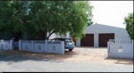 4 Bedroom 2 Bathroom House for Sale for sale in Oudtshoorn
