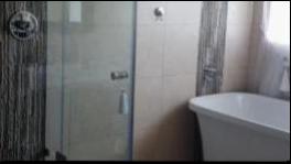 Main Bathroom of property in Vaaldam Settlement