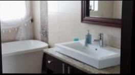 Main Bathroom of property in Vaaldam Settlement