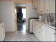 Kitchen - 10 square meters of property in Vosloorus