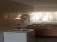 Kitchen - 11 square meters of property in Safarituine