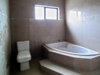Main Bathroom - 7 square meters of property in Heron Hill Estate