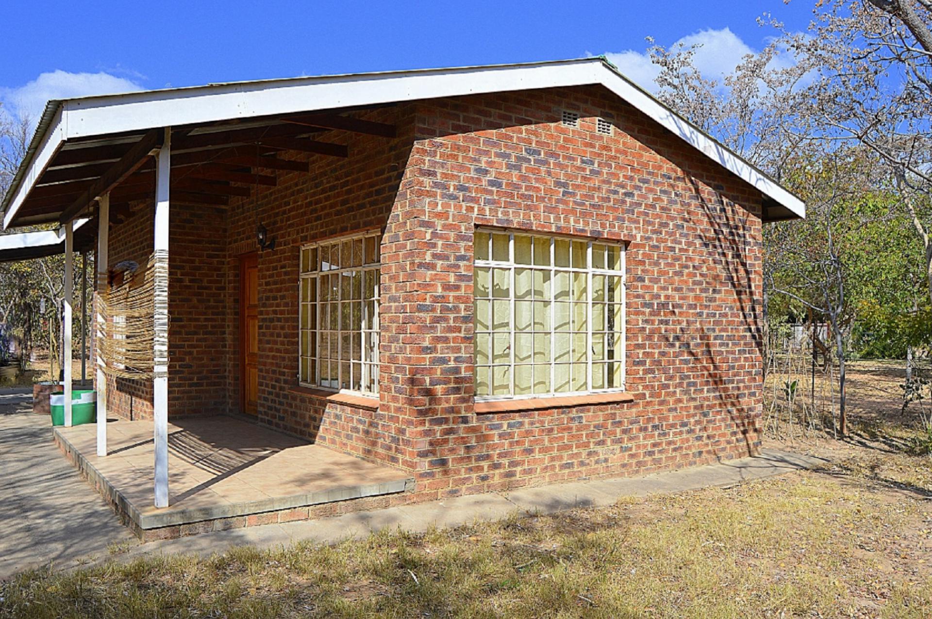 Front View of property in Vaalwater