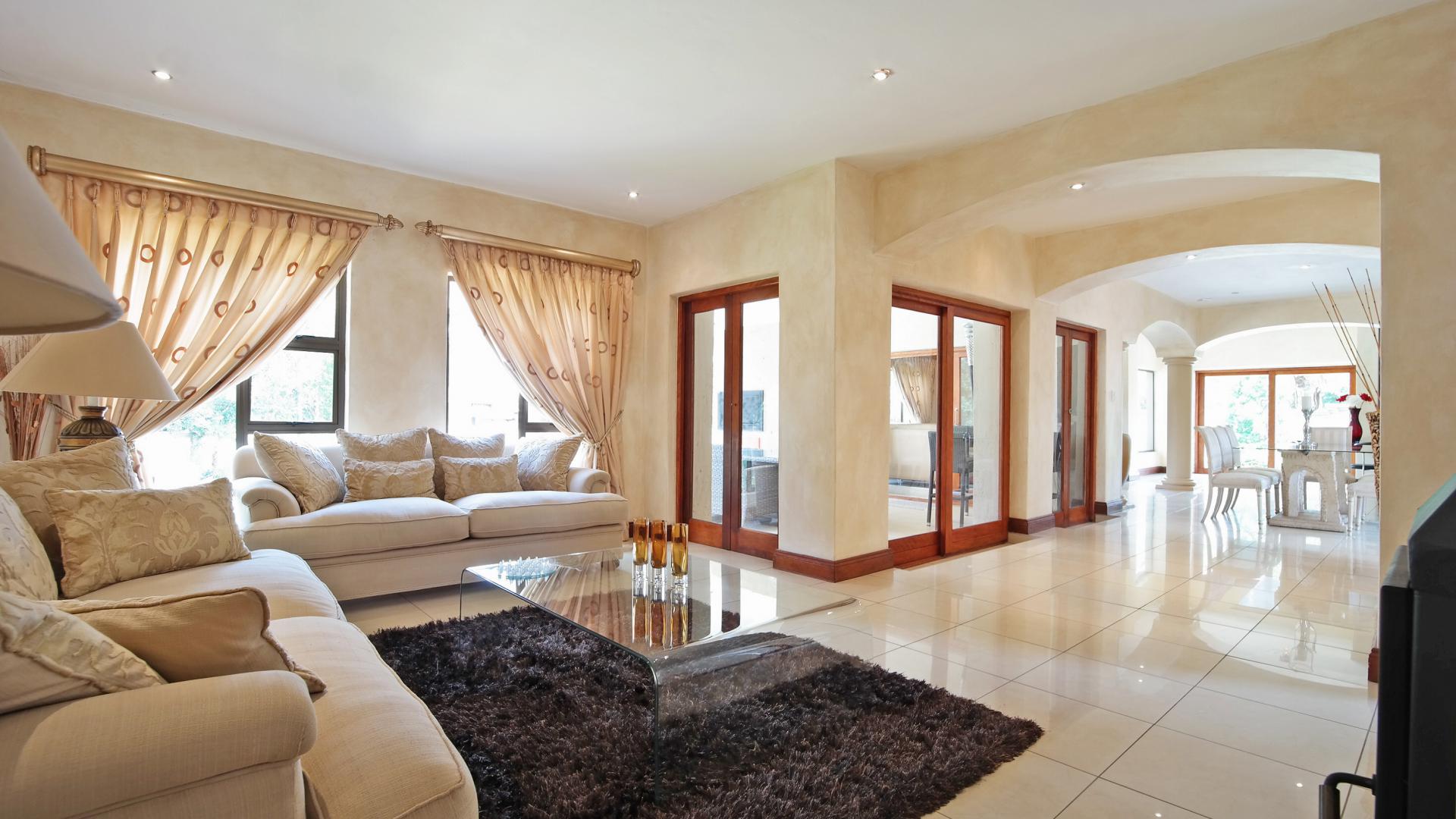 Lounges of property in Silver Lakes Golf Estate