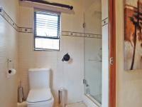 Bathroom 1 of property in Silver Lakes Golf Estate