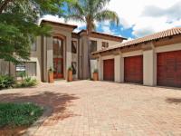 Front View of property in Silver Lakes Golf Estate