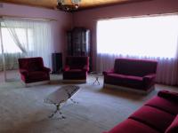 Lounges - 42 square meters of property in Naauwpoort (NW)