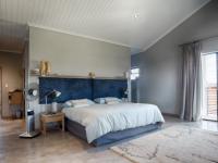 Main Bedroom of property in Newmark Estate