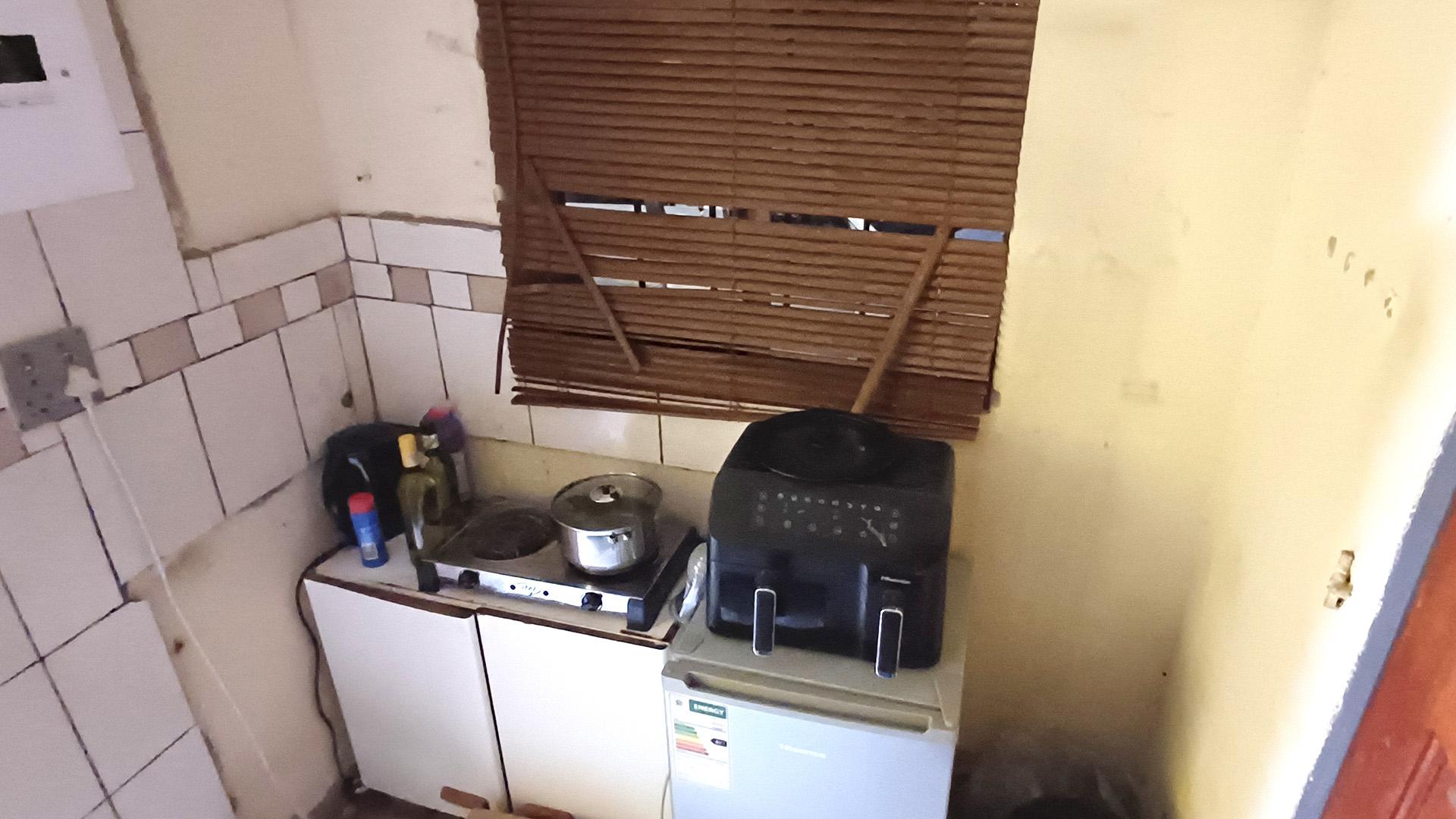 Kitchen of property in Kudube