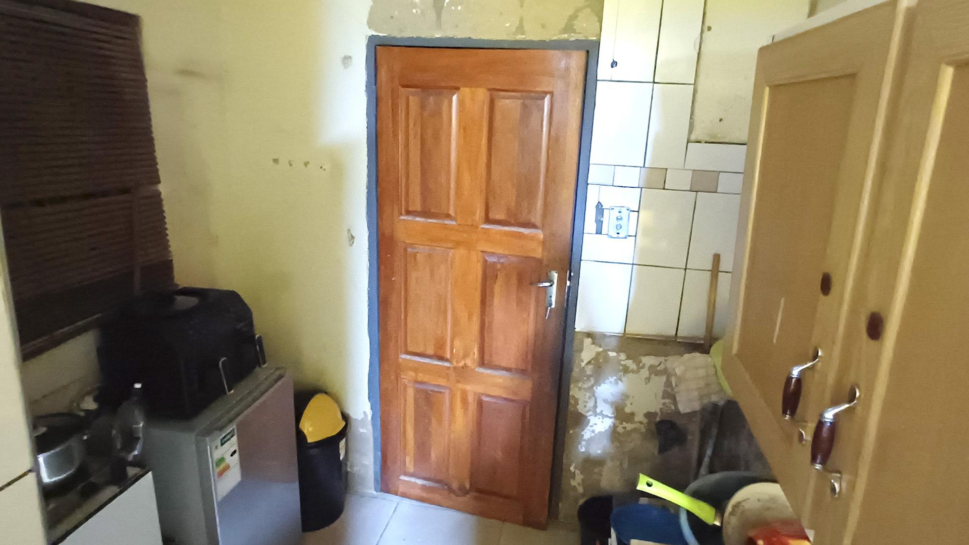 Kitchen of property in Kudube