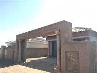 Front View of property in Kwa-Guqa