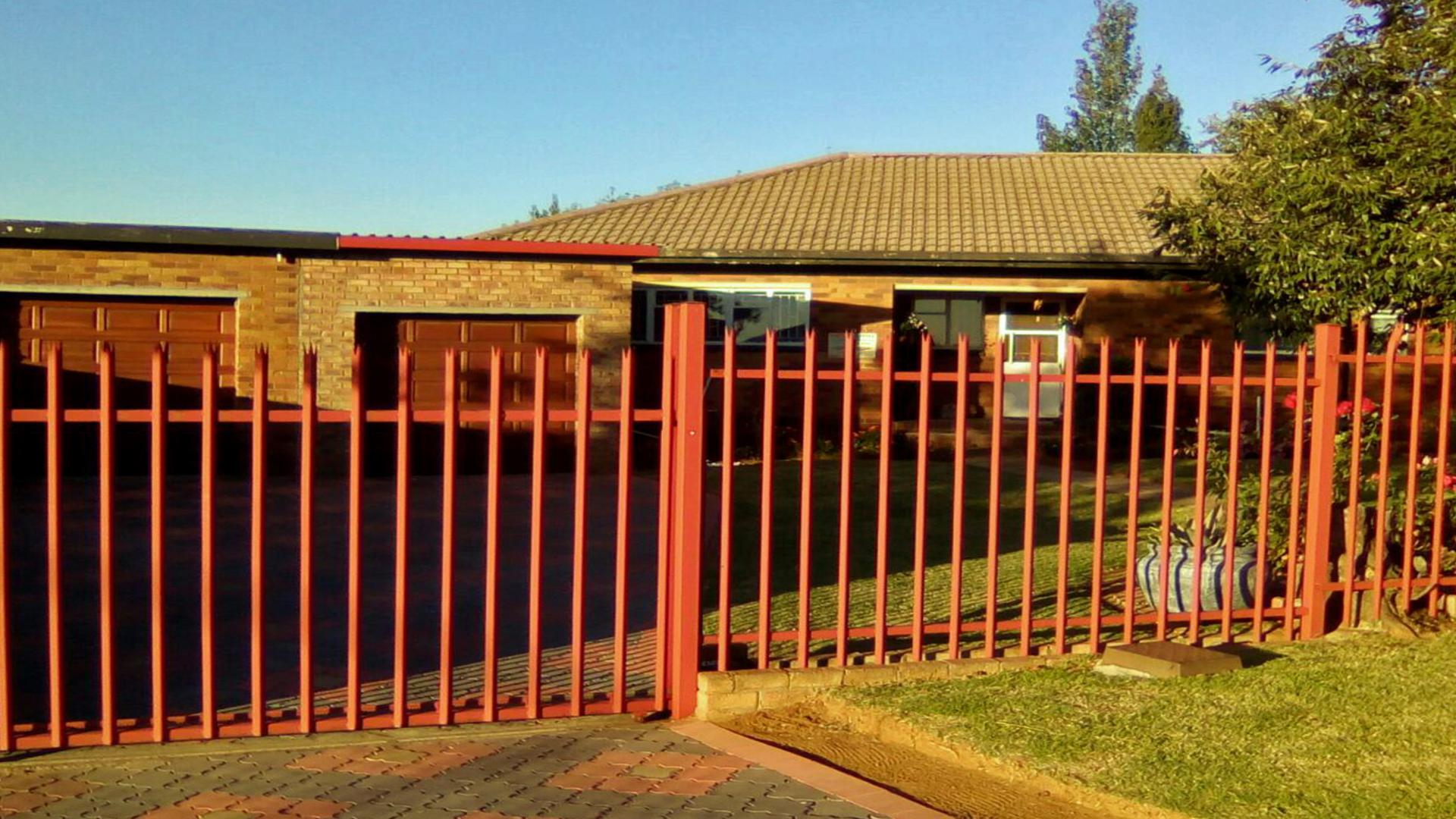 Front View of property in Kriel