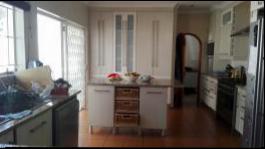 Kitchen - 17 square meters of property in Randburg