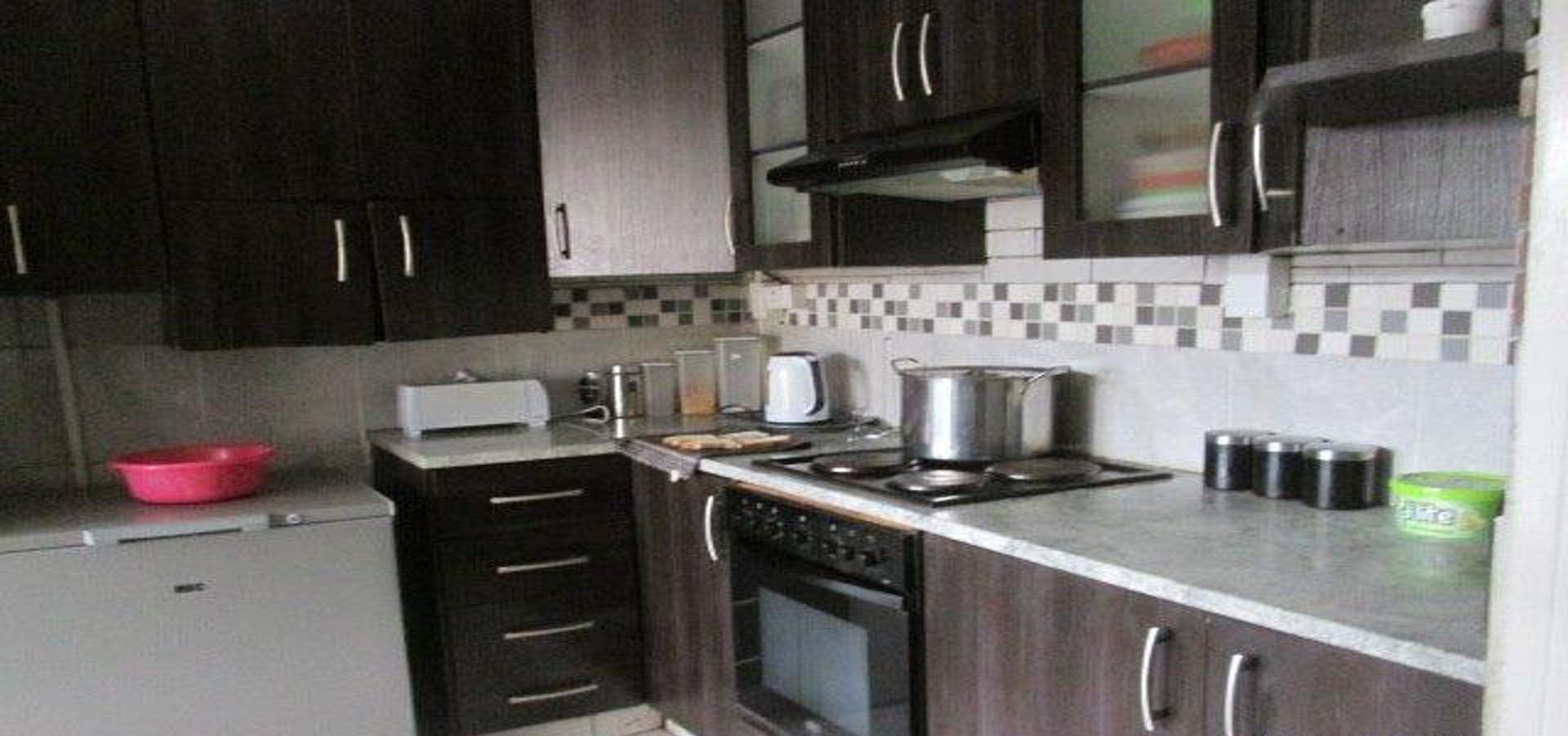 Kitchen of property in Bethelsdorp