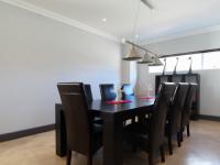 Dining Room - 27 square meters of property in Silverwoods Country Estate