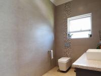 Bathroom 1 - 22 square meters of property in Silverwoods Country Estate