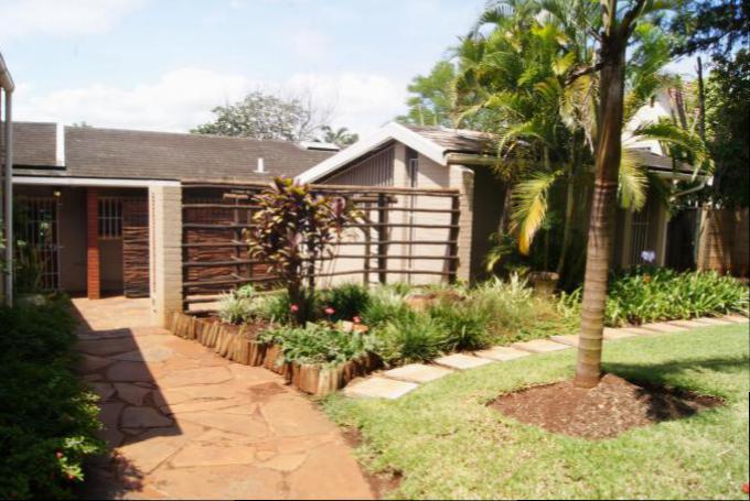 4 Bedroom House for Sale For Sale in Empangeni - Home Sell - MR151907