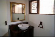 Bathroom 1 - 5 square meters of property in Empangeni