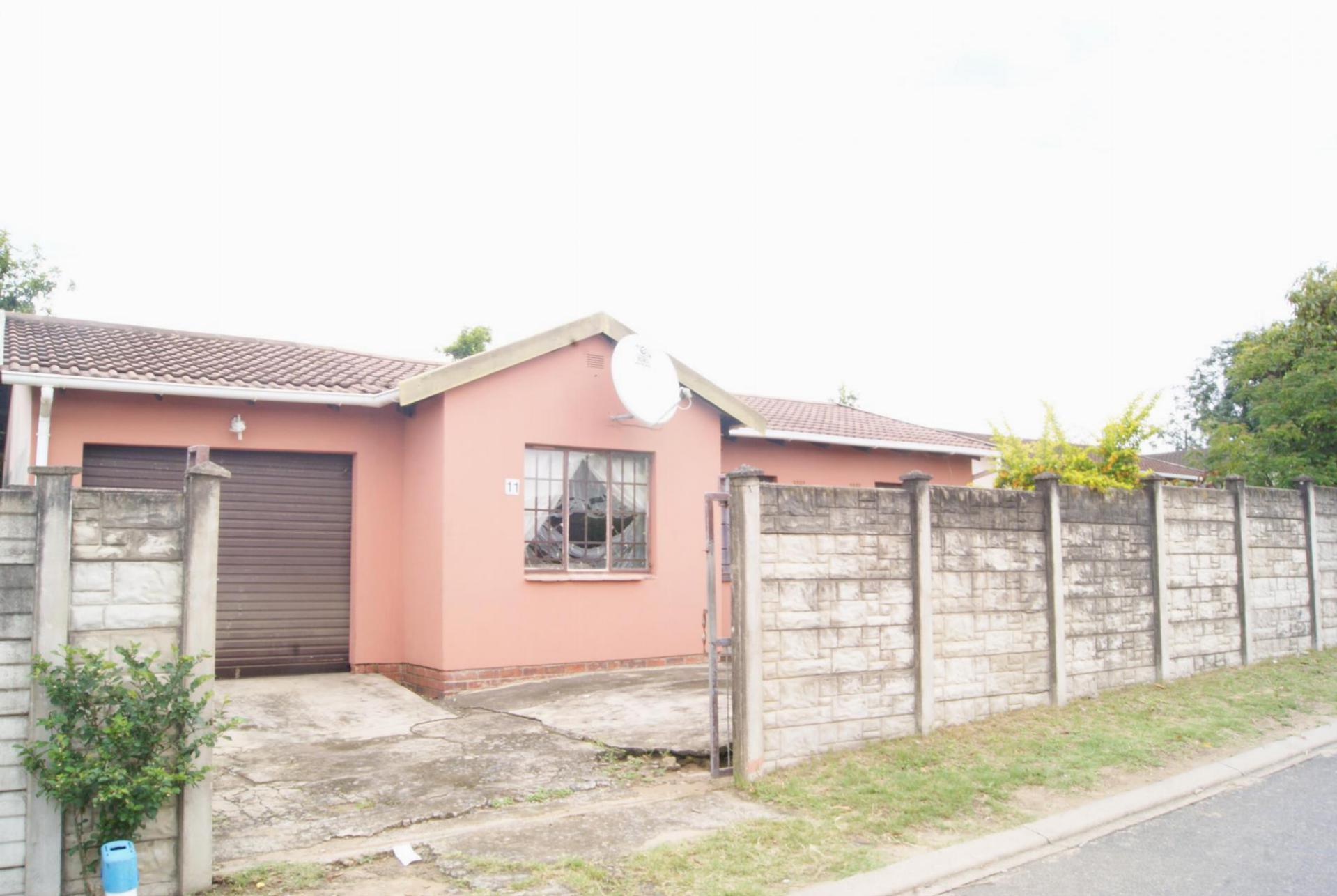 Front View of property in Durban North 