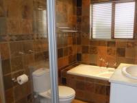 Bathroom 1 - 6 square meters of property in Silver Stream Estate