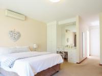 Main Bedroom - 27 square meters of property in Silver Lakes Golf Estate