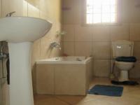Main Bathroom - 7 square meters of property in Boksburg