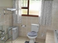 Bathroom 1 - 12 square meters of property in Leisure Bay
