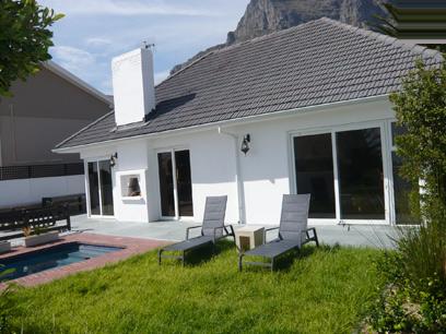 4 Bedroom House for Sale For Sale in Camps Bay - Private Sale - MR15222