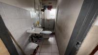 Bathroom 2 of property in Emalahleni (Witbank) 