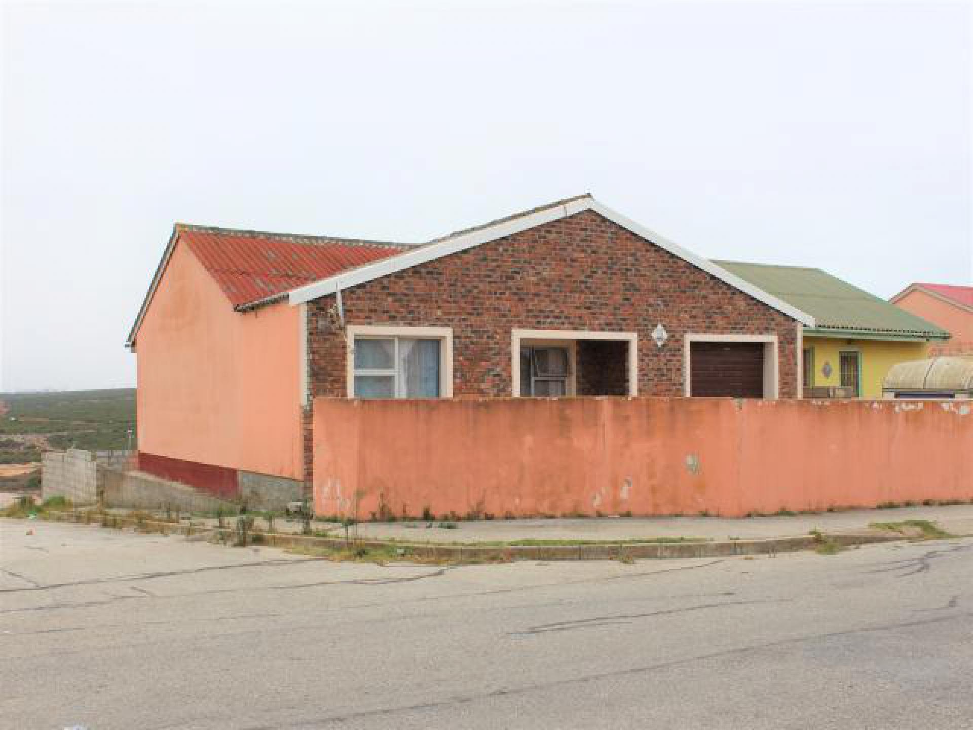 Front View of property in Bloemendal