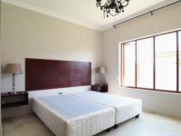 Main Bedroom - 19 square meters of property in Silver Lakes Golf Estate