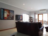 Lounges - 20 square meters of property in Silver Lakes Golf Estate