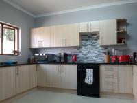 Kitchen - 14 square meters of property in Silver Lakes Golf Estate