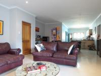 Lounges - 20 square meters of property in Silver Lakes Golf Estate