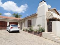 Front View of property in Silver Lakes Golf Estate