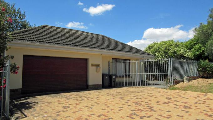 4 Bedroom House for Sale For Sale in Stellenberg - Home Sell - MR152438