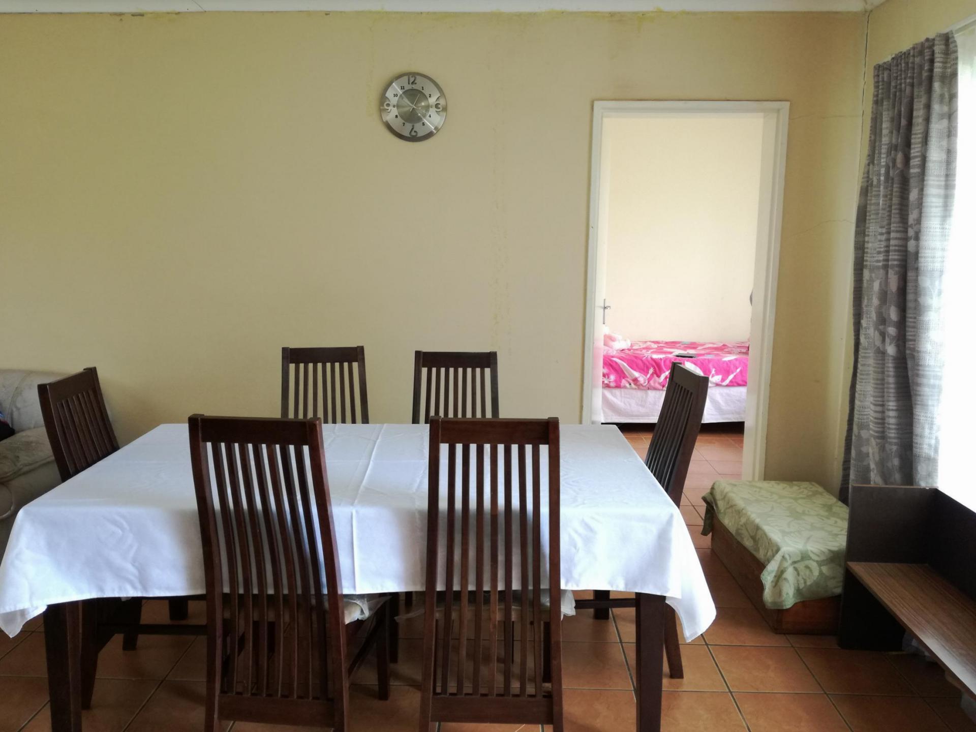 Dining Room - 11 square meters of property in Cato Ridge