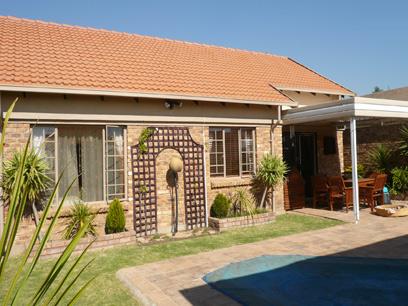 3 Bedroom Simplex for Sale For Sale in Equestria - Home Sell - MR15248